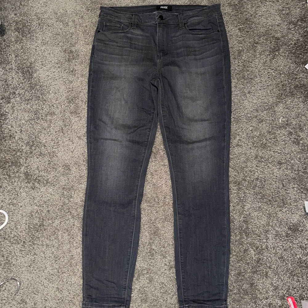 Gray Paige verdugo ultra skinny pants. Size 31.